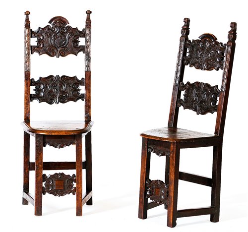 Pair of walnut Chairs Louis XIV 